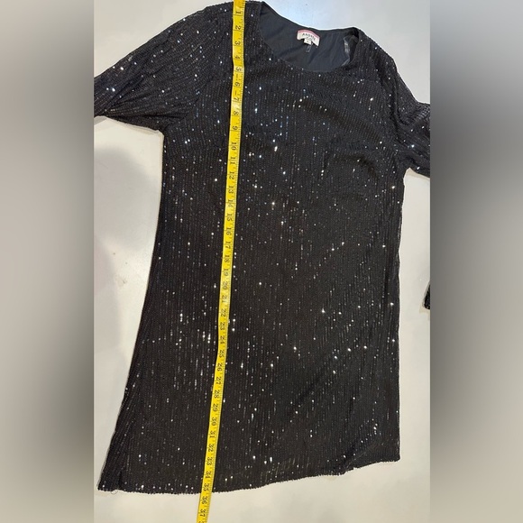 Andree by Unit Black Sequin Long Sleeve mini Cocktail Dress size Large - Picture 5 of 5